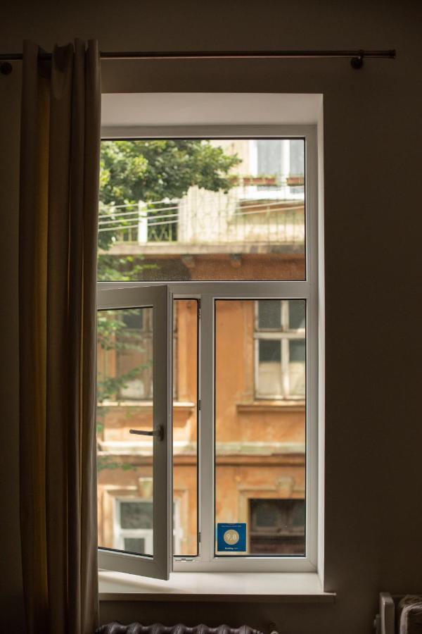 Old Lviv Apartment Екстер'єр фото